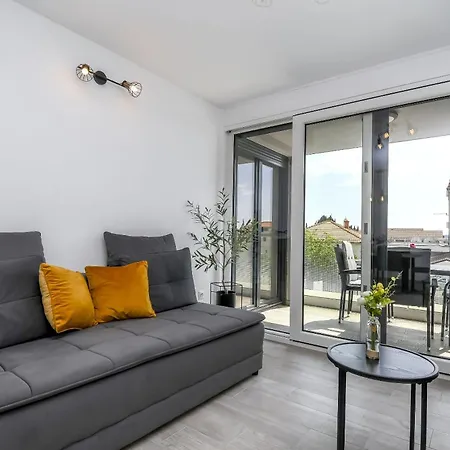 Apartment Dalia *