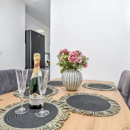 Dalia Apartment