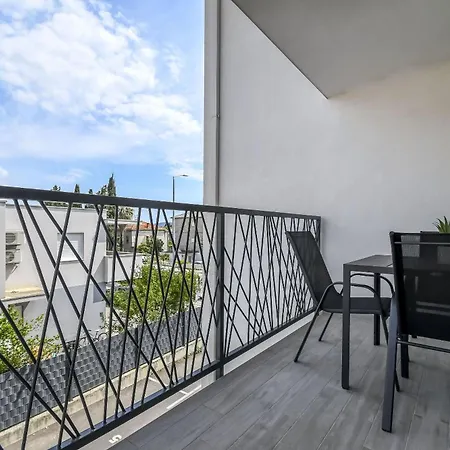 Castel L Apartmán Kaštela