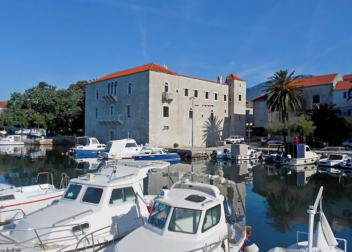 Appartamento Castel L *