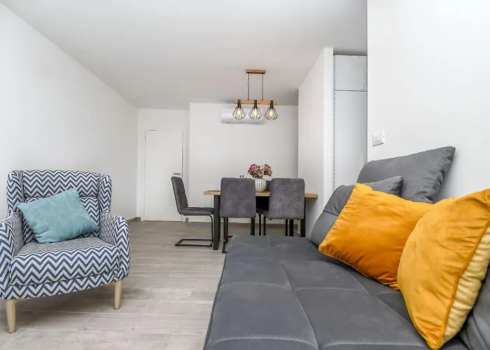 Apartmán Castel L *