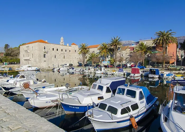 Castel L Appartamento Kaštela